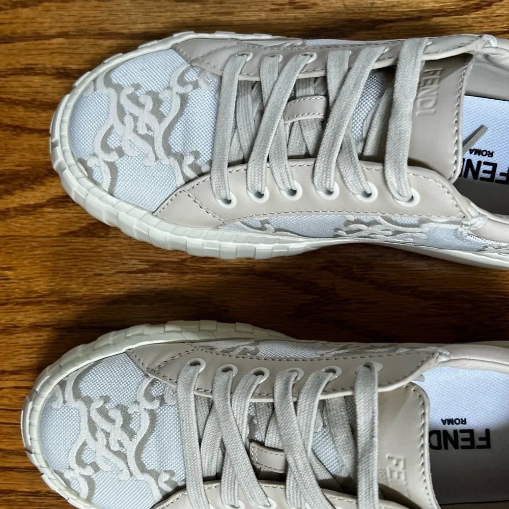 Fendi Camelia FF Karligraphy low-top sneakers in 38.5 - Picture 10 of 12